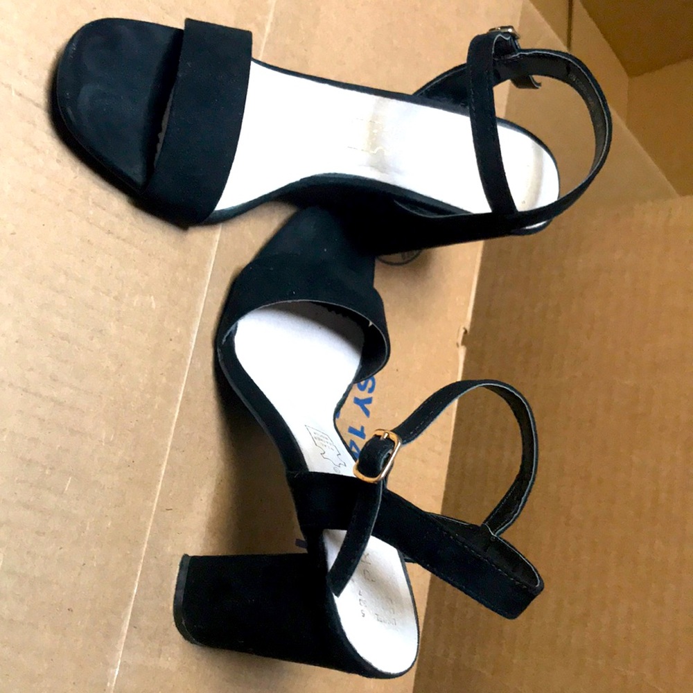 Primark size us7 black high heels. Used twice